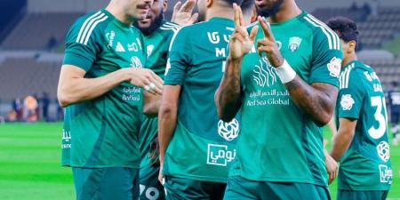 الأهلي يُسجل لاعب جديد في قائمته المحلية قبل مباراة الاتفاق - اليوم الإخباري