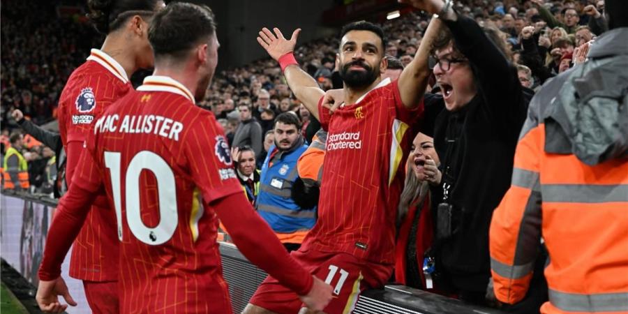 بالفيديو | حوار غامض بين محمد صلاح وهالاند في مباراة ليفربول ومانشستر سيتي - اليوم الإخباري