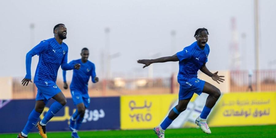 في دوري يلو.. نيوم يستفيد من تعثر العدالة والطائي - اليوم الإخباري